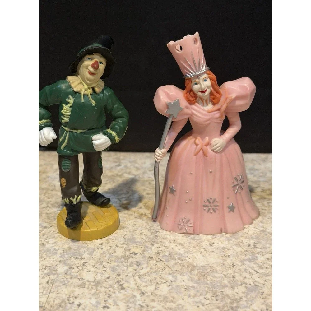 Vtg 1987 Wizard of Oz Figurine Set Complete 6 Loew's MGM Turner Macau Presents